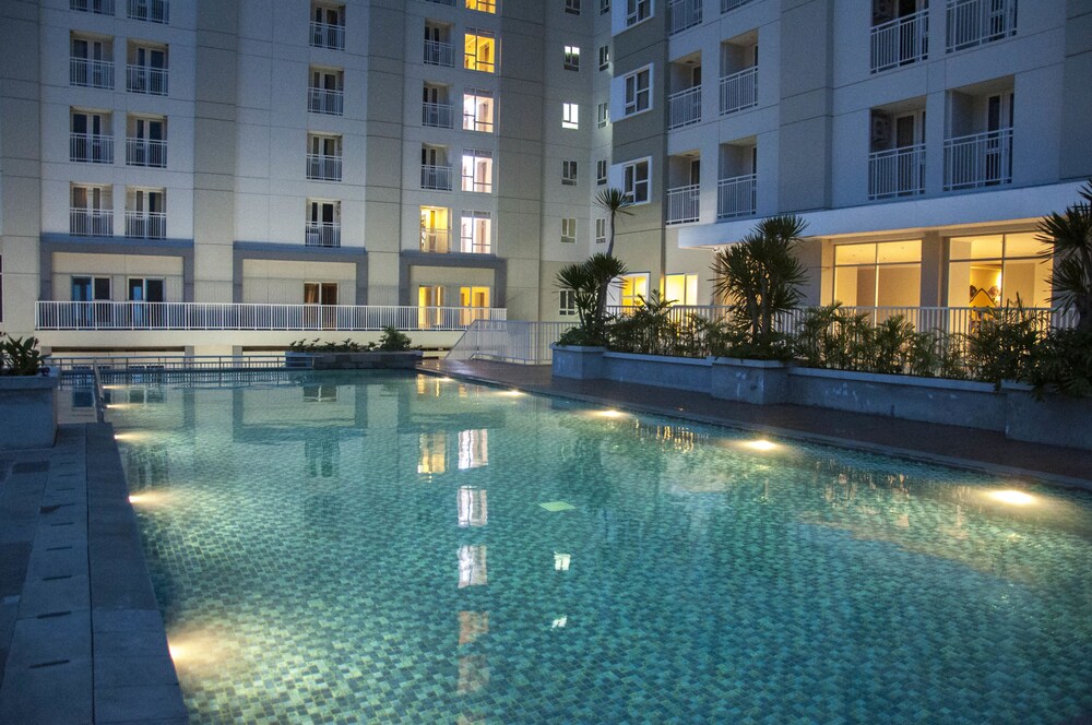 Book Sahid Skyland City Jatinangor Hotel In Jatiroke Hotels Sahid Skyland City Jatinangor Hotel Jatiroke Outdoor Pool