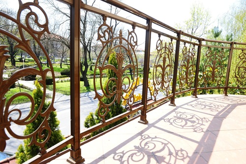 Hotel Golden House In Craiova Hotels Com