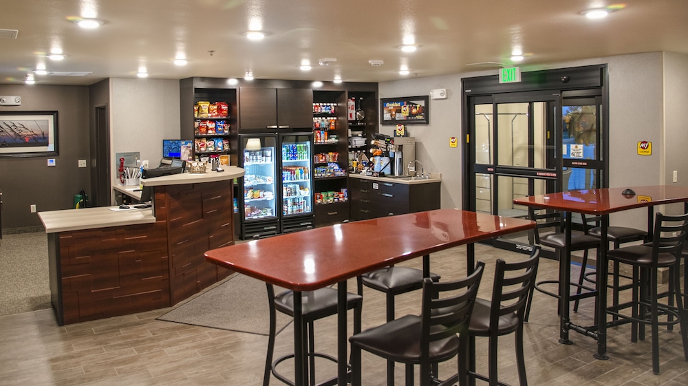 Book My Place Hotel Ankeny Des Moines Ia In Hotels My Place Hotel Ankeny Des Moines Ia