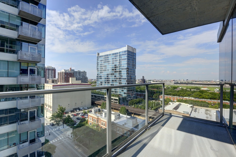 Book Stay Alfred Apartments On Wabash In Chicago Hotels Stay Alfred Apartments On Wabash Chicago Standard Apartment 1 Bedroom Balcony
