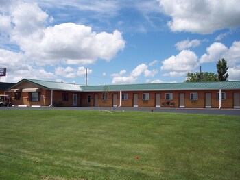 Top 10 Hotels In Chamberlain South Dakota