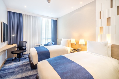 Book Holiday Inn Express Bangkok Soi Soonvijai In Bangkok Hotels Com Book Holiday Inn Express Bangkok Soi Soonvijai In Bangkok Hotels Com