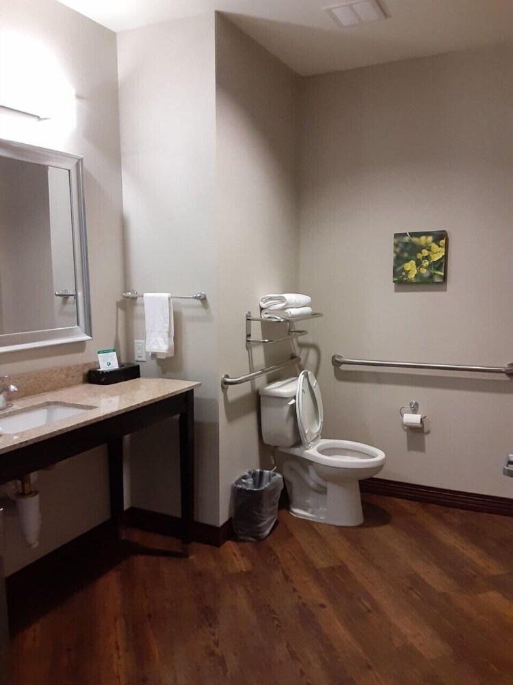 Book Oakwood Suites Hotel In Andrews Hotels Com