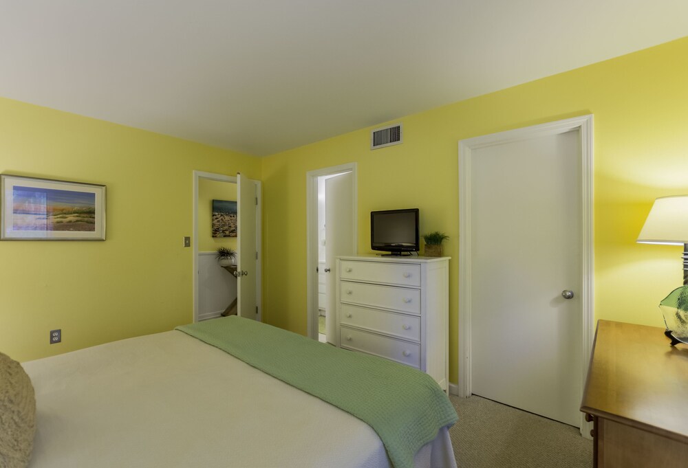 雷艾温场边别墅 1407 号酒店