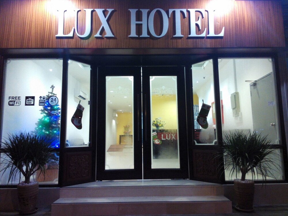 럭스 호텔 (Lux Hotel) (틀룩 인탄, 말레이시아) | 호텔스닷컴 틀룩 인탄에 있는 럭스 호텔