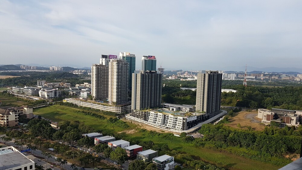 Book Cyberjaya Cybersquare in Cyberjaya Hotels.com