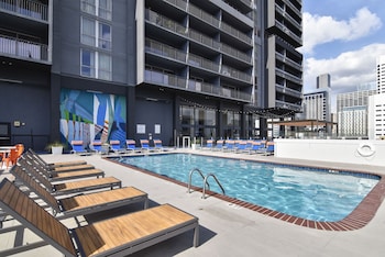 15 Closest Hotels To Midtown In Houston