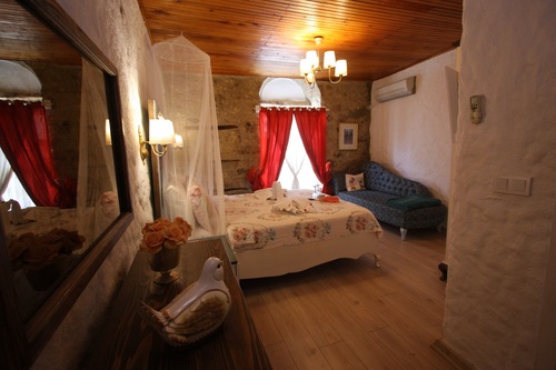 Imerek Tas Ev Otel Cesme Hotels Com