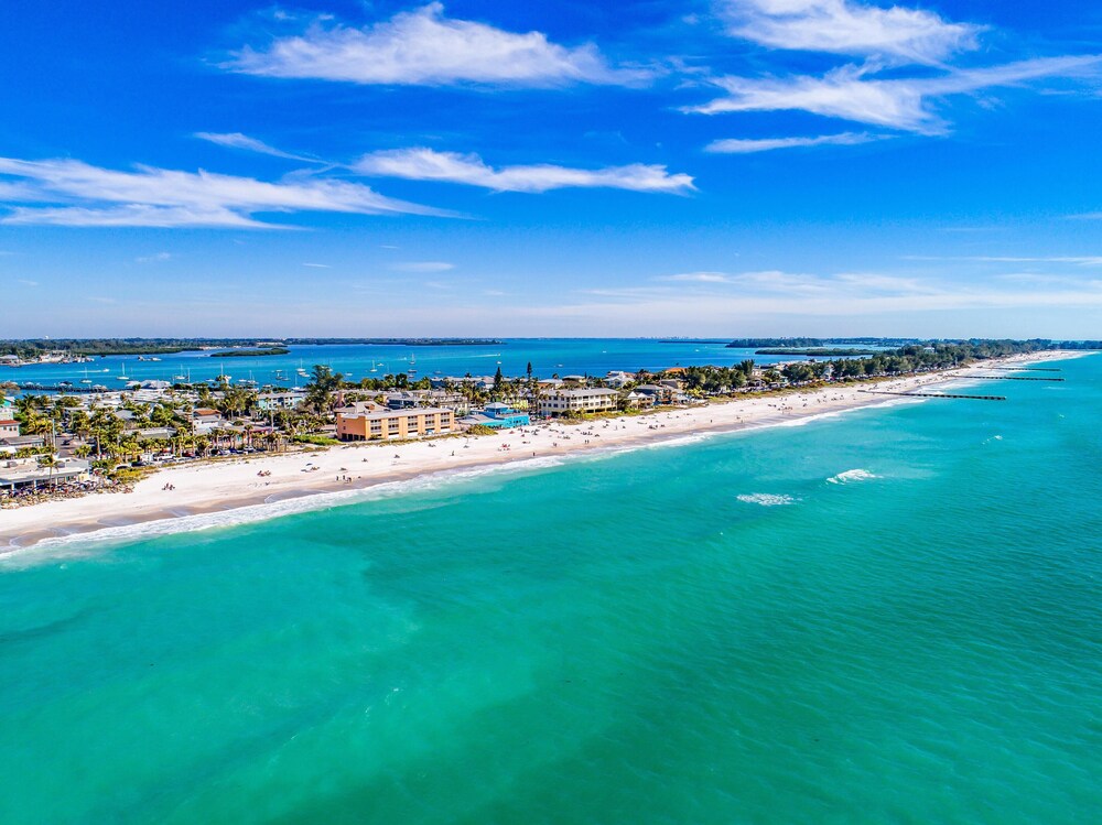 Anna Maria Island Beach Palace In Bradenton Beach Hotels Com