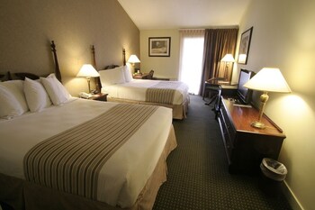 Top 10 Hotels In Lakeville Connecticut Hotels In Lakeville