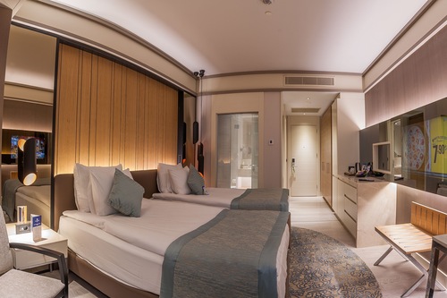 أحجز أفضل الفلل والفنادق بمسبح في قونيا أحجز أفضل الفلل والفنادق بمسبح في قونيا