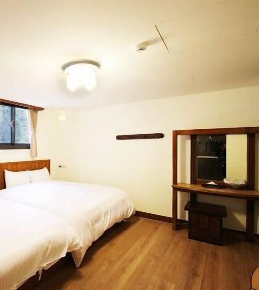 靜思盧森林會館 鹿谷 台灣酒店優惠 Hotels Com