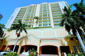 Фото King David Resort by 1stHomeRent в в Санни-Айлс-Бич