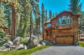 Top 10 Hotels In Zephyr Cove Nevada