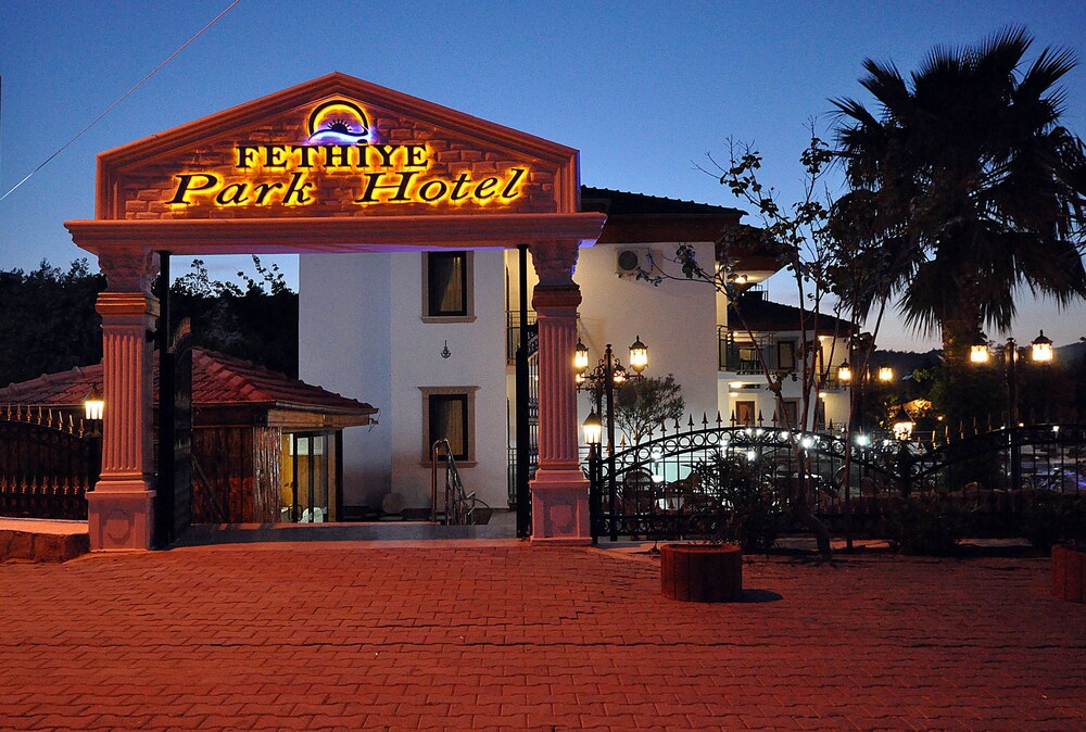 Fethiye Park Hotel Fethiye Info Photos Reviews Book At Hotels Com