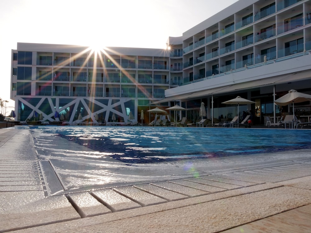 Book Amethyst Napa Hotel Spa In Larnaca Hotels Amethyst Napa Hotel Spa Ayia Outdoor Pool