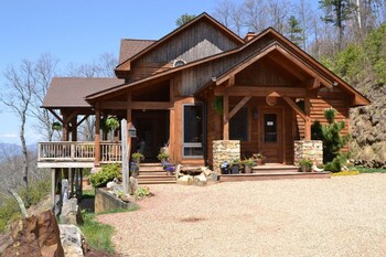 Hotels In Canton From 86 Night Cabins In Canton
