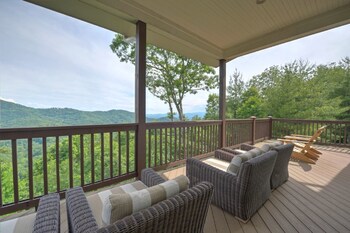 Top 10 Hotels In Weaverville North Carolina