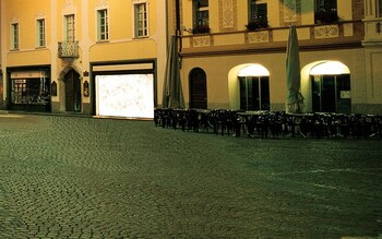 Foto Piazza Collegiata Bellinzona di Bellinzona