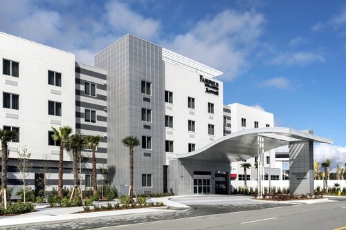 15 Closest Hotels To Daytona International Speedway In Daytona Beach Hotelscom