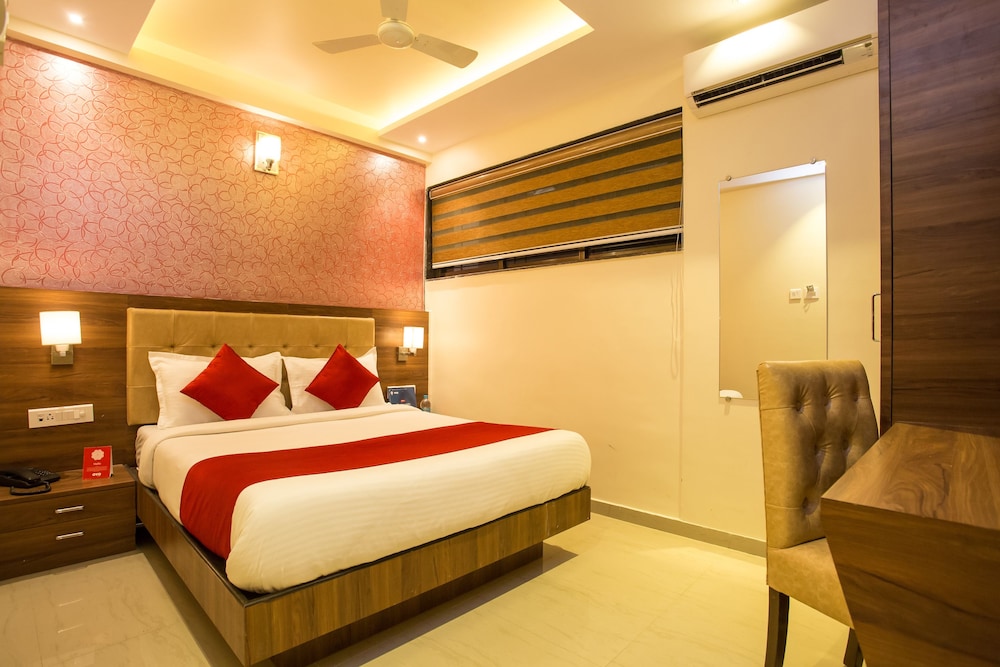 Rooms in thane