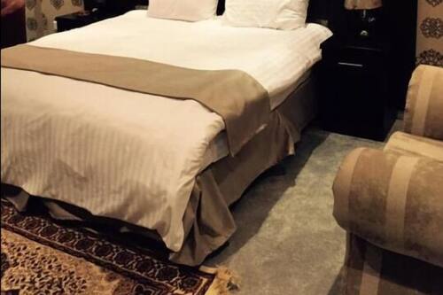 احجز قصر الثريا للشقق الفندقية في جدة قارن أسعار الفنادق في جدة