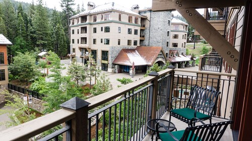 Casas E Apartamentos Para Temporada Em Truckee Hoteis Com