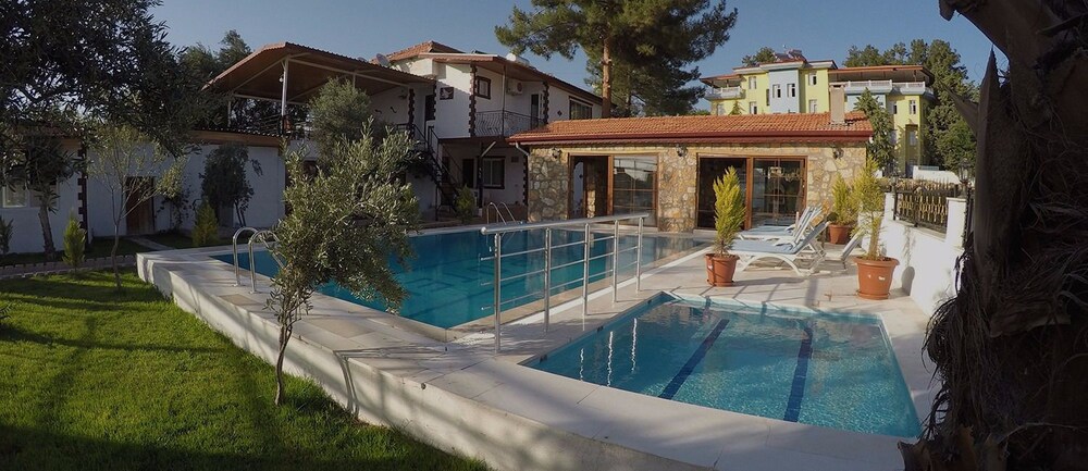 Pinar Otel Gundogan Bodrum Turkey 11 Guest Reviews Book Hotel Pinar Otel