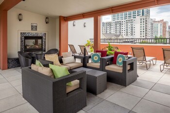 Top 10 Atlanta Hotels Near Fox Theatre Georgia