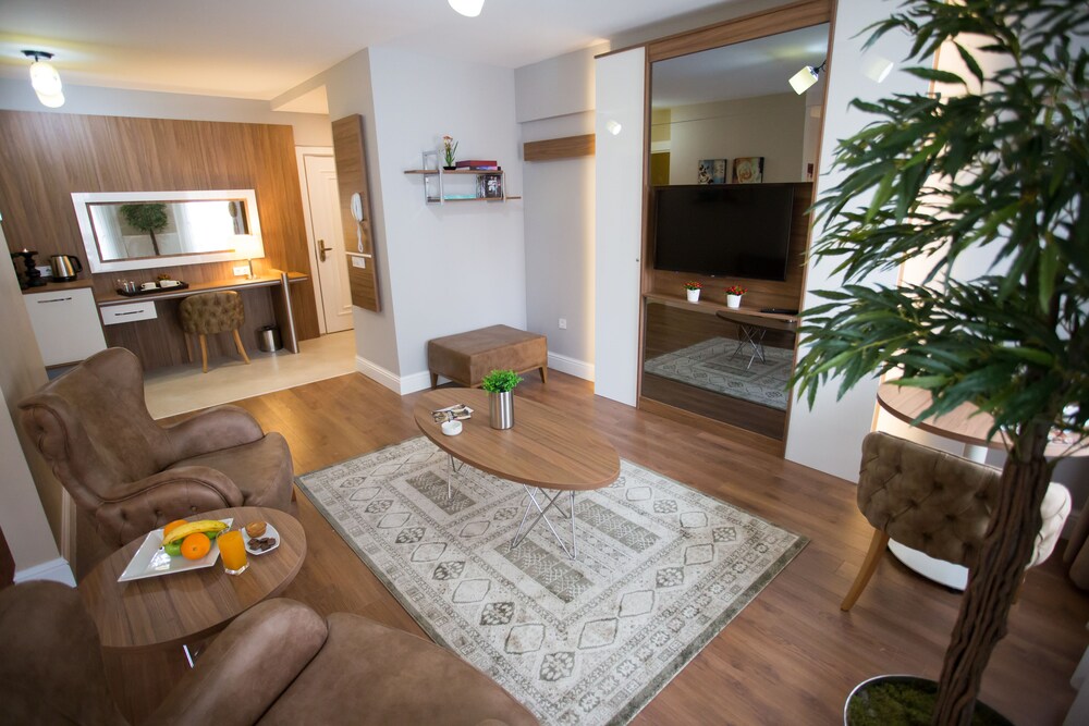 book a royal suit hotel in talas hotels com