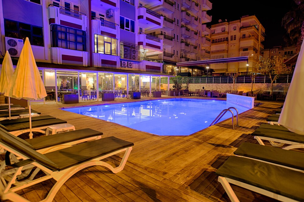 Hma Hotel Suites Alanya Hotels Com
