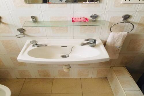 Book Jenos Hotels In Accra Hotels Com
