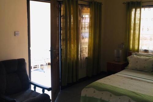Book Jenos Hotels In Accra Hotels Com