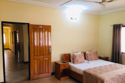Book Jenos Hotels In Accra Hotels Com