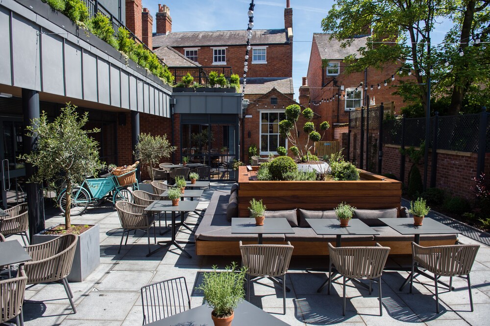 亚芬河畔史特拉福杜文酒店