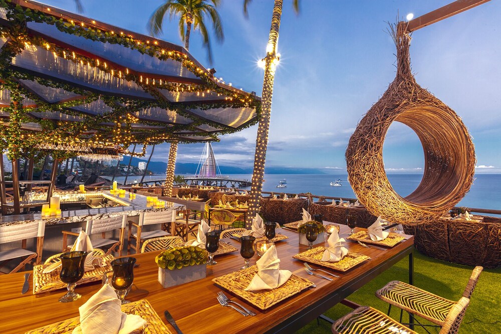 Playa Los Arcos Resort Spa - All Inclusive En Puerto Vallarta - Hotelscom