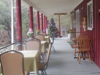Top 10 Hotels In Buck Meadows California