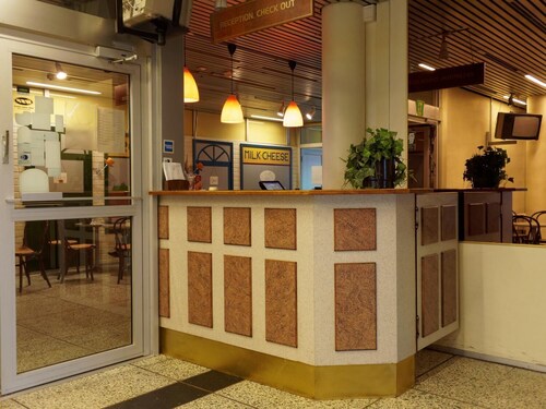 イラネ のホテル 宿泊予約 格安ホテル予約 最安値検索 ホテルズドットコム 多数の宿泊施設のキャンセル無料