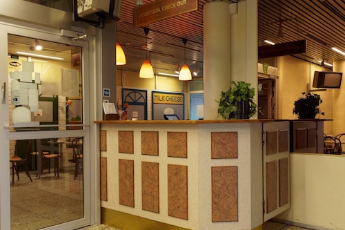 イラネ のホテル 宿泊予約 格安ホテル予約 最安値検索 ホテルズドットコム 多数の宿泊施設のキャンセル無料