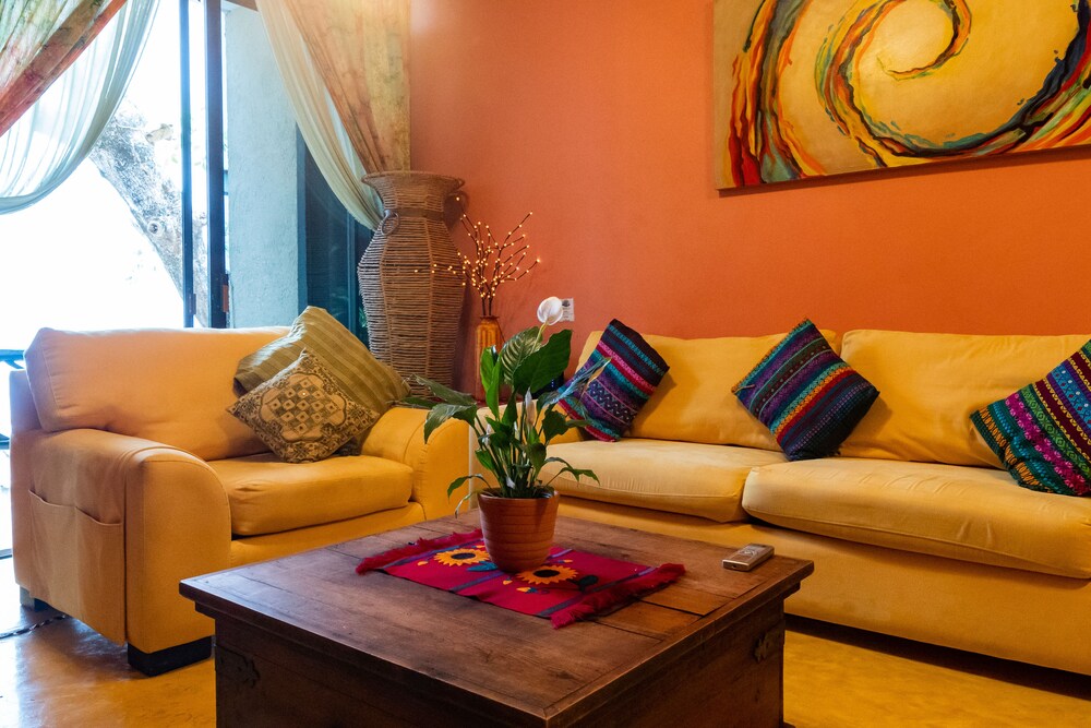 日蚀共管公寓 - 海滩天堂