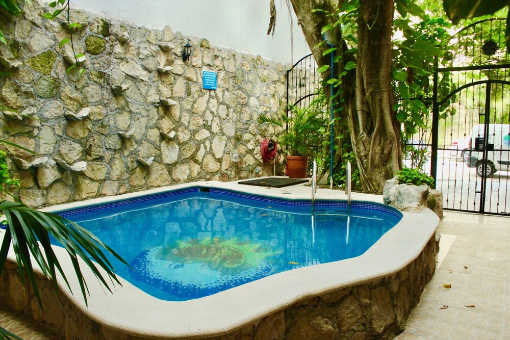 日蚀共管公寓 - 海滩天堂