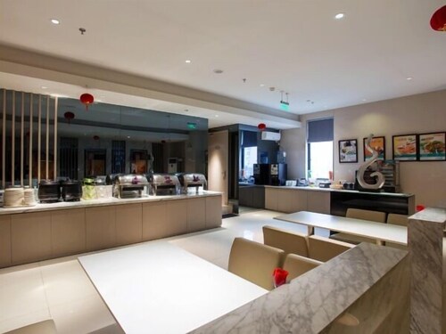 Book Jinjiang Inn Shanghai Hongqiao Tianshan West Road In Shanghai Hotels Com