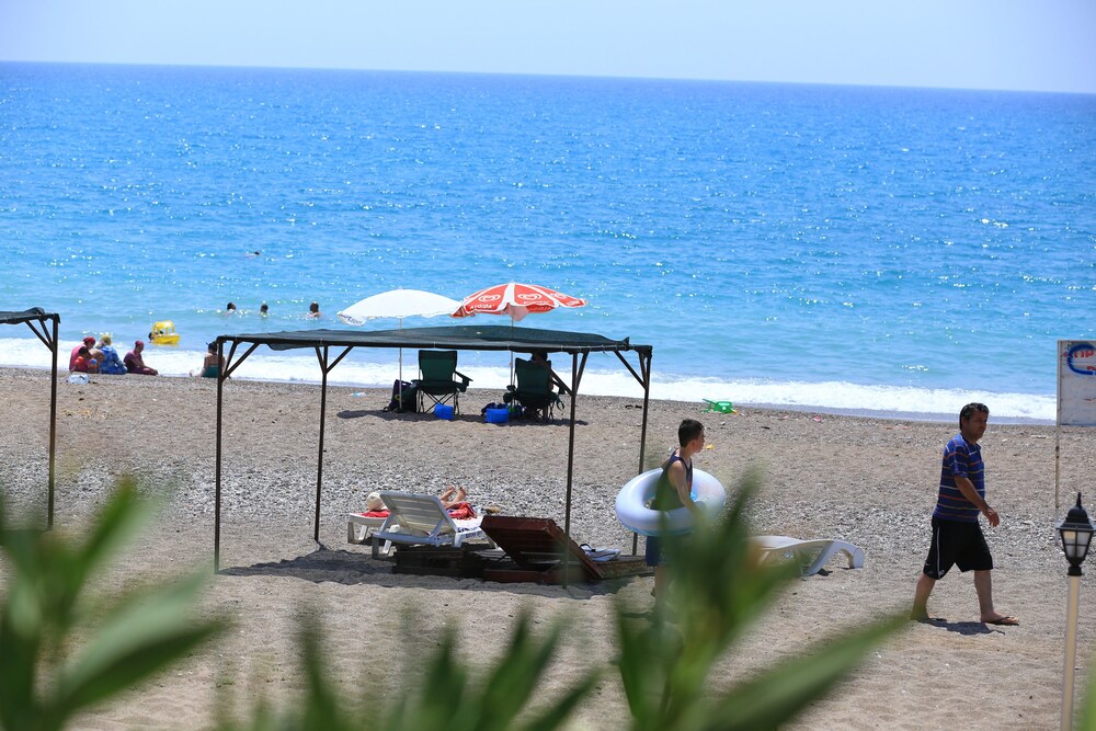 Mavi Cennet Camping Pansiyon In Manavgat Hotels Com