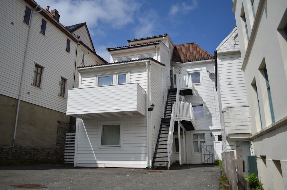 Book Mi Casa Tu In Bergen Hotels Mi Casa Tu Bergen