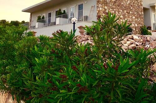 aika akvaryum bozcaada hotels com