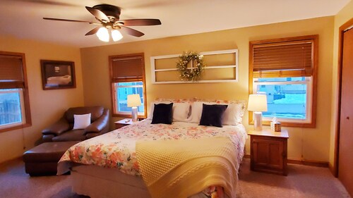 Top Pet Friendly Hotels In Galena Illinois Hotelscom