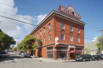 15 Closest Hotels To Hilltop Mall In San Pablo