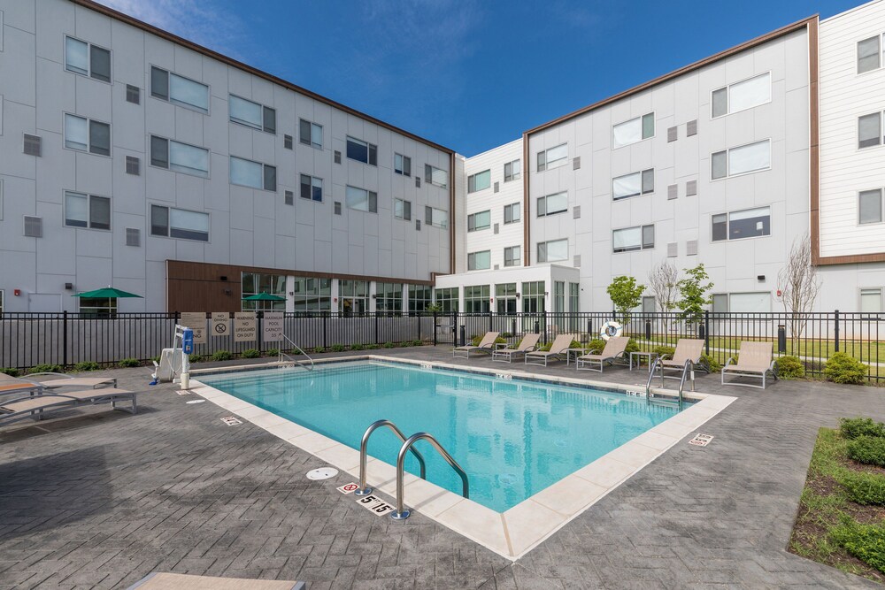 Book Element Bentonville In Bentonville Hotelscom