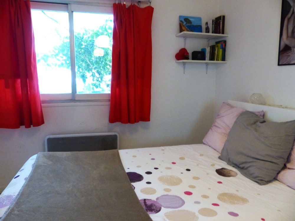 Bdw Joli T2 Avec Parking Quartier Du Tondu Bordeaux France Bdw Joli T2 Avec Parking Quartier Du Tondu Bordeaux Apartment Ensuite Guest