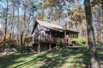Top 10 Hotels In Logan Ohio Cabins In Logan